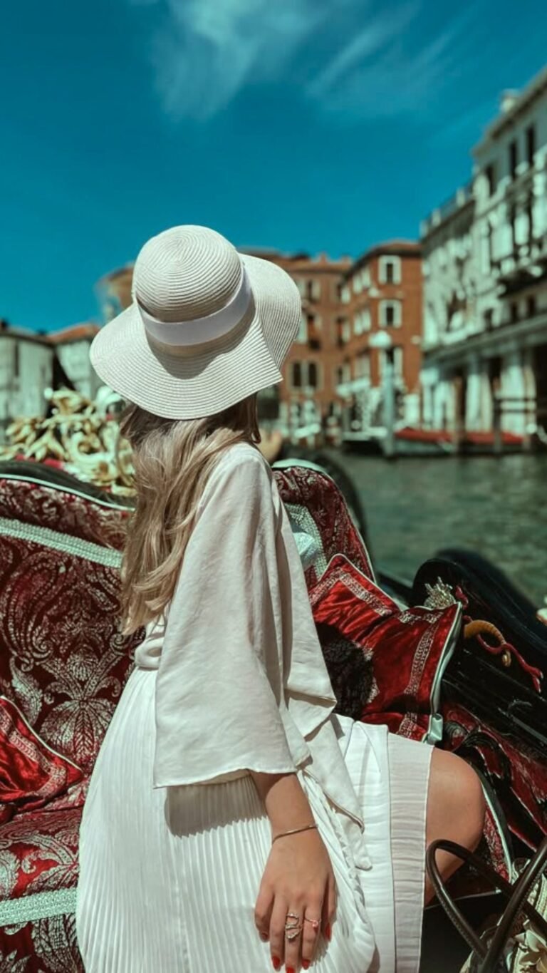 Instagram post from piavecosmetics. This post is in position 1.