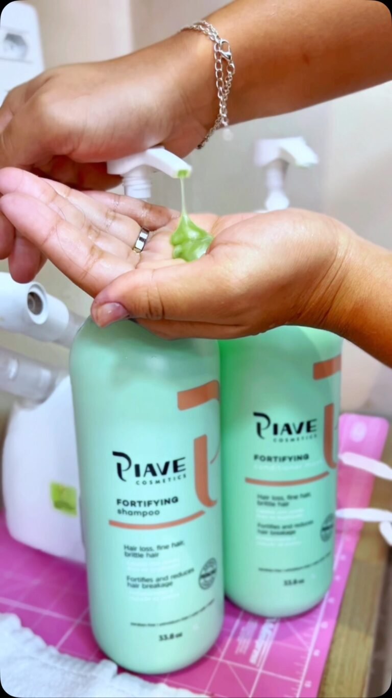 Instagram post from piavecosmetics. This post is in position 2.