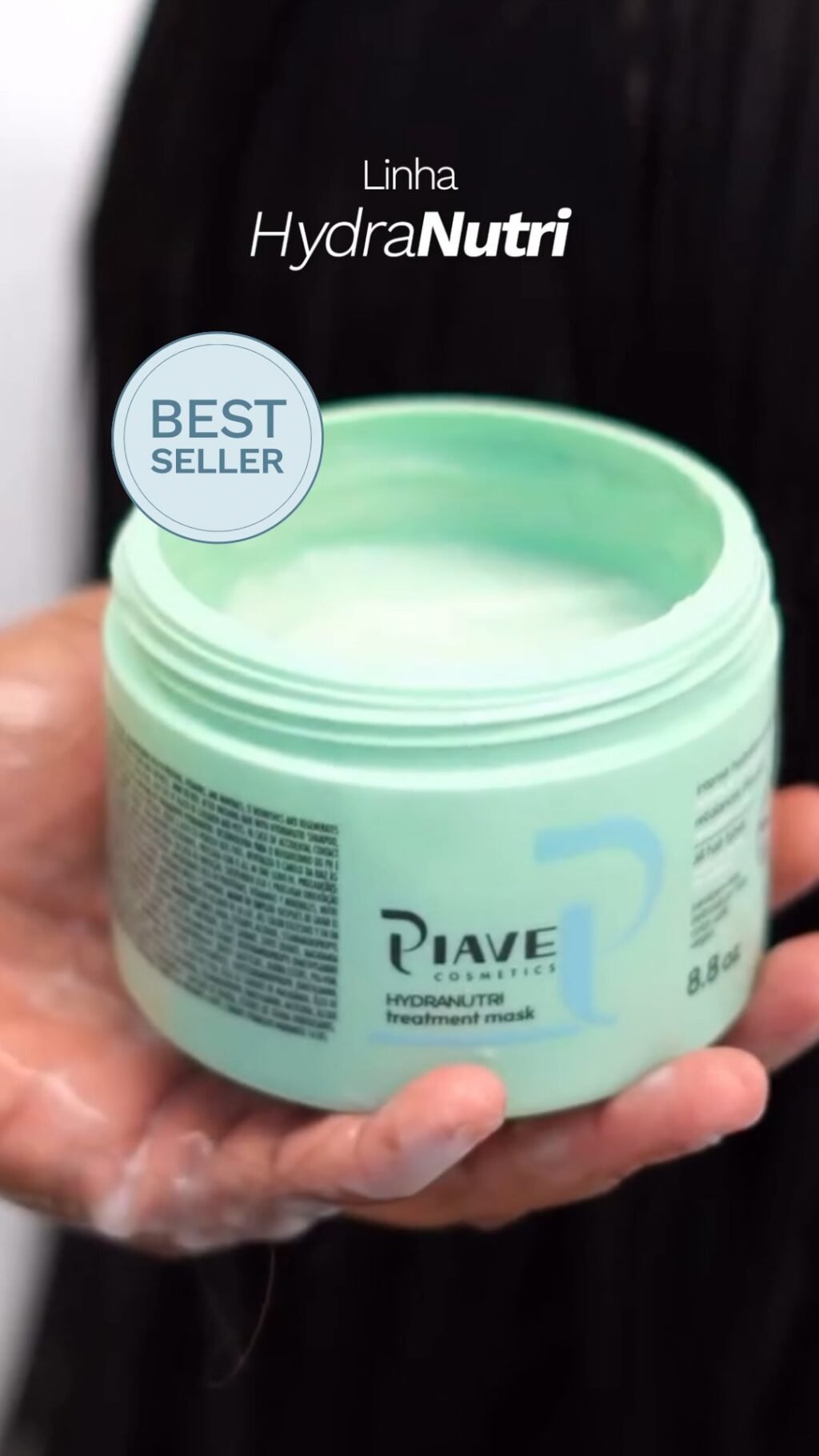 Instagram post from piavecosmetics. This post is in position 0.
