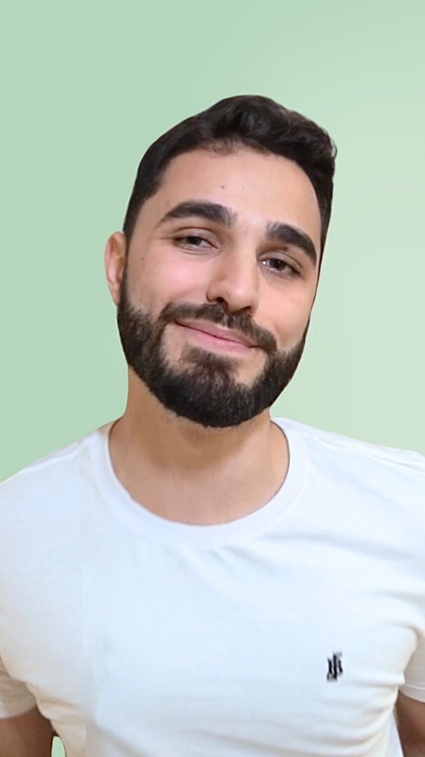 Instagram post from piavecosmetics.global. This post is in position 4.