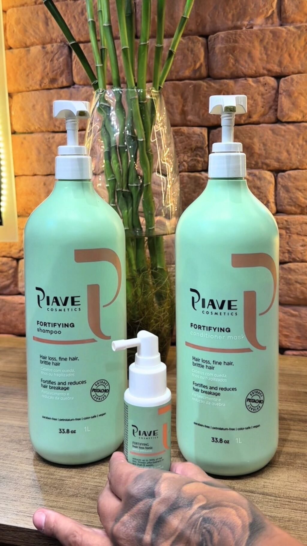 Instagram post from piavecosmetics. This post is in position 0.