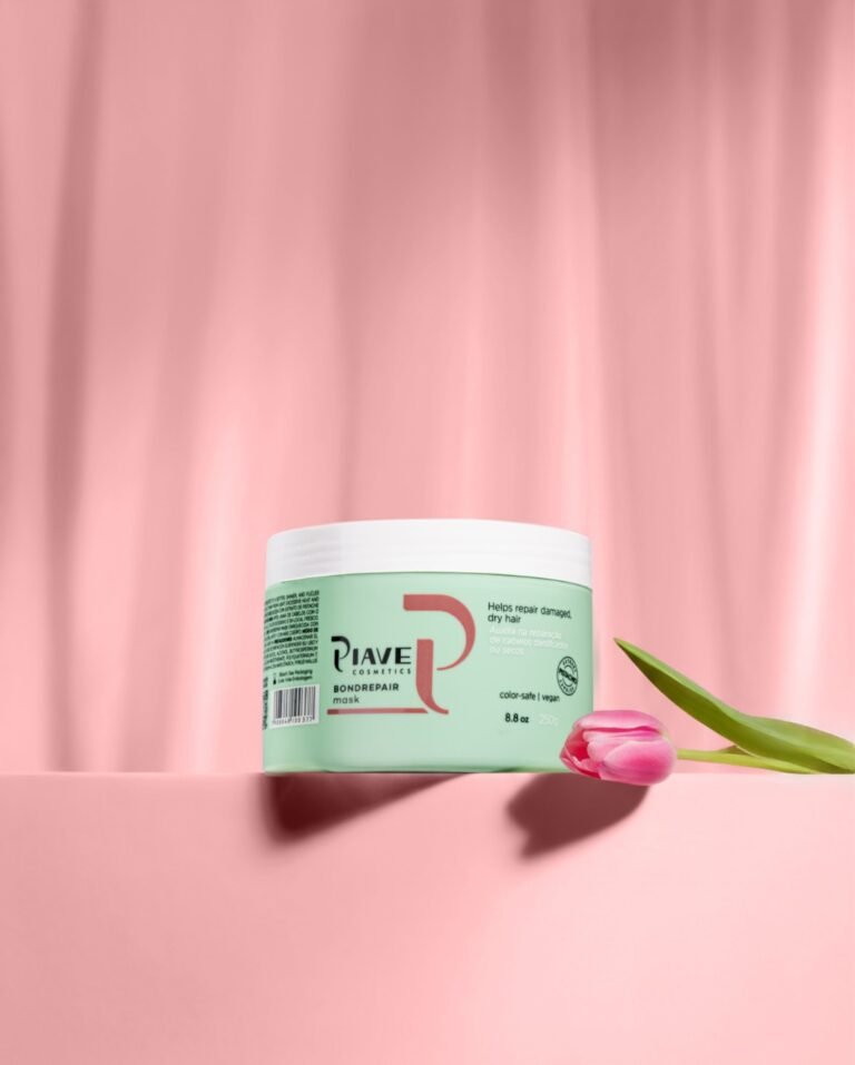 Instagram post from piavecosmetics.global. This post is in position 5.